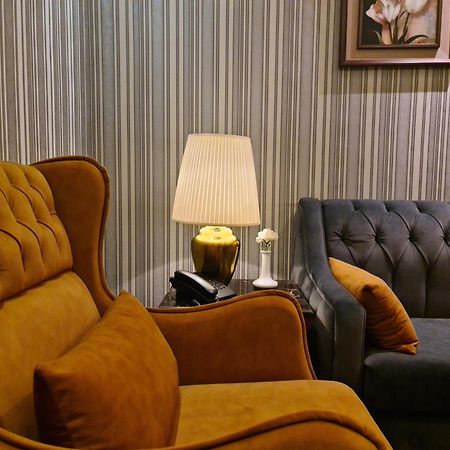 Shaty Alhayat Hotel Suites เจดดาห์ ภายนอก รูปภาพ
