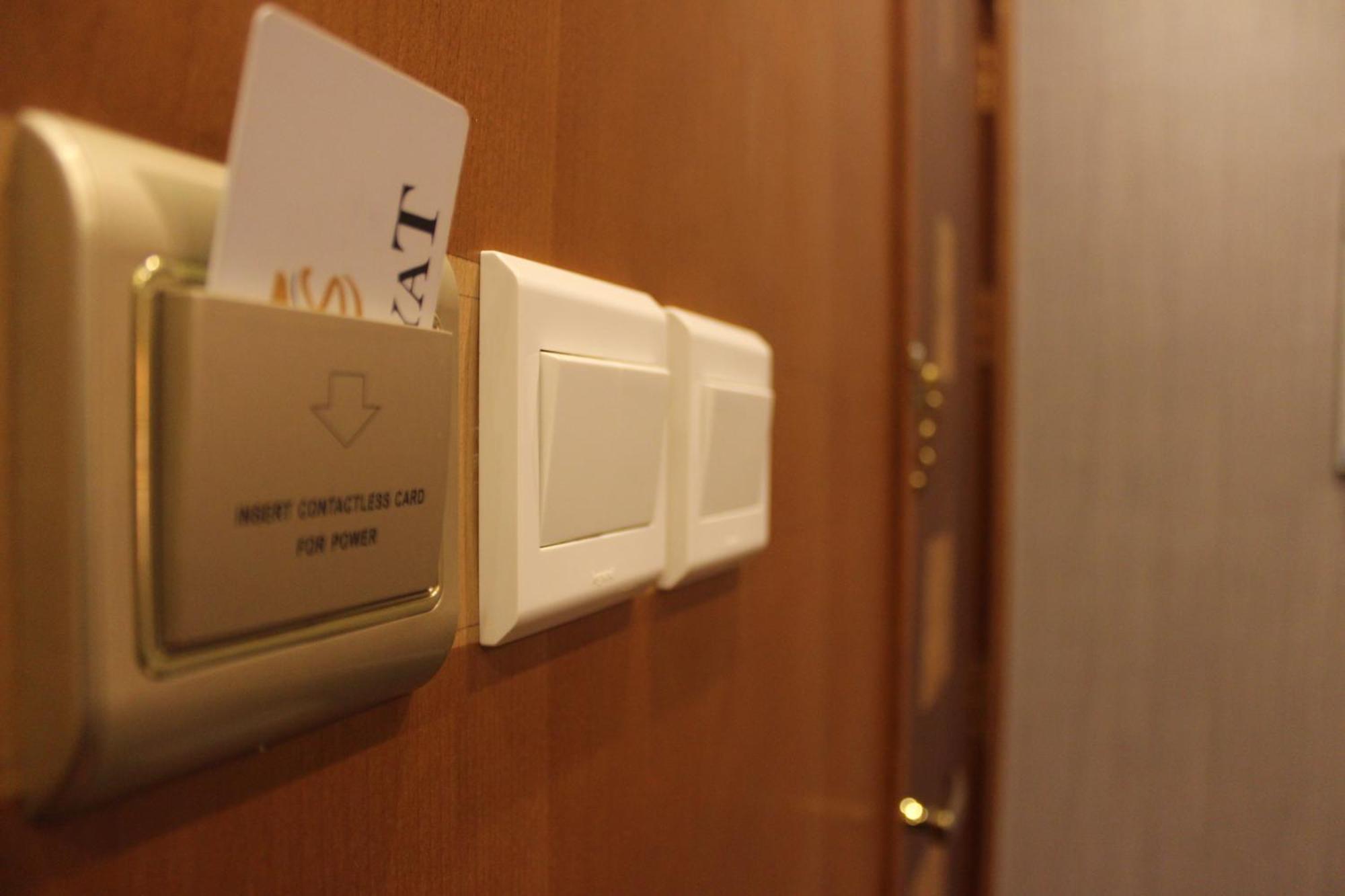 Shaty Alhayat Hotel Suites เจดดาห์ ภายนอก รูปภาพ