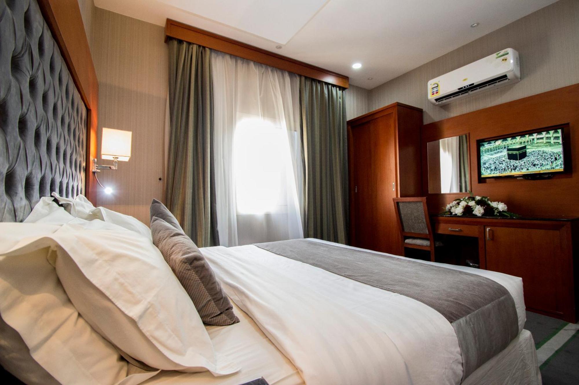 Shaty Alhayat Hotel Suites เจดดาห์ ภายนอก รูปภาพ