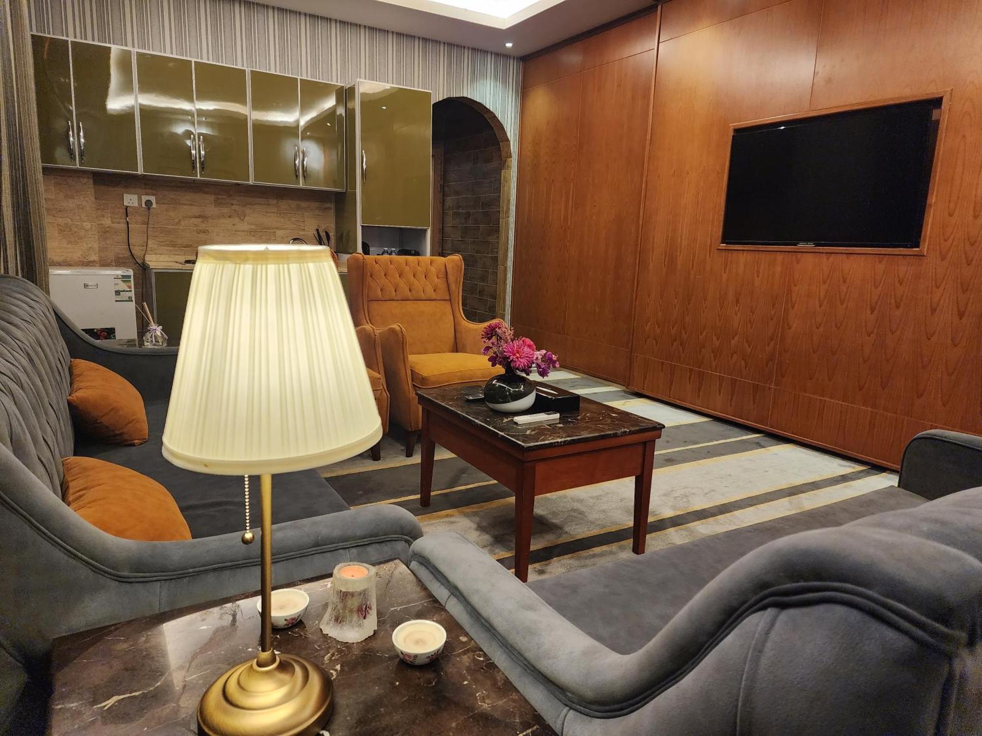 Shaty Alhayat Hotel Suites เจดดาห์ ภายนอก รูปภาพ
